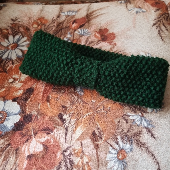 Headband - Picture 1 of 3